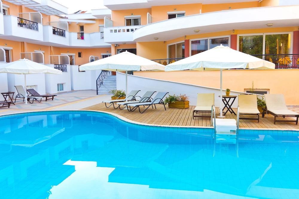 Filia Hotel And Apartments Limenas  Exterior foto
